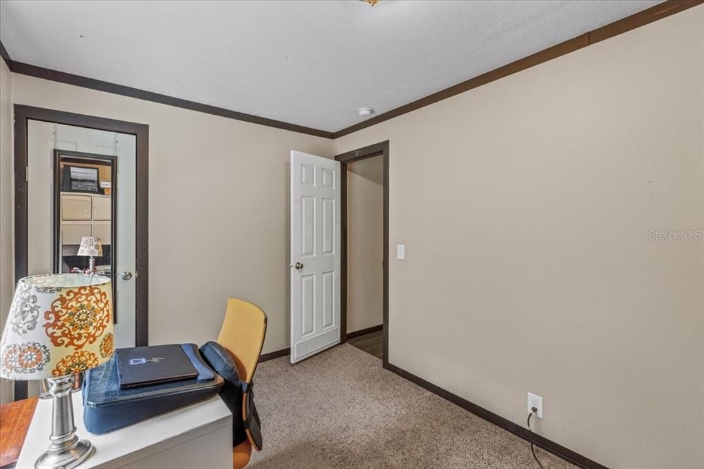 Activo con contrato: $296,000 (3 camas, 2 baños, 1568 Pies cuadrados)