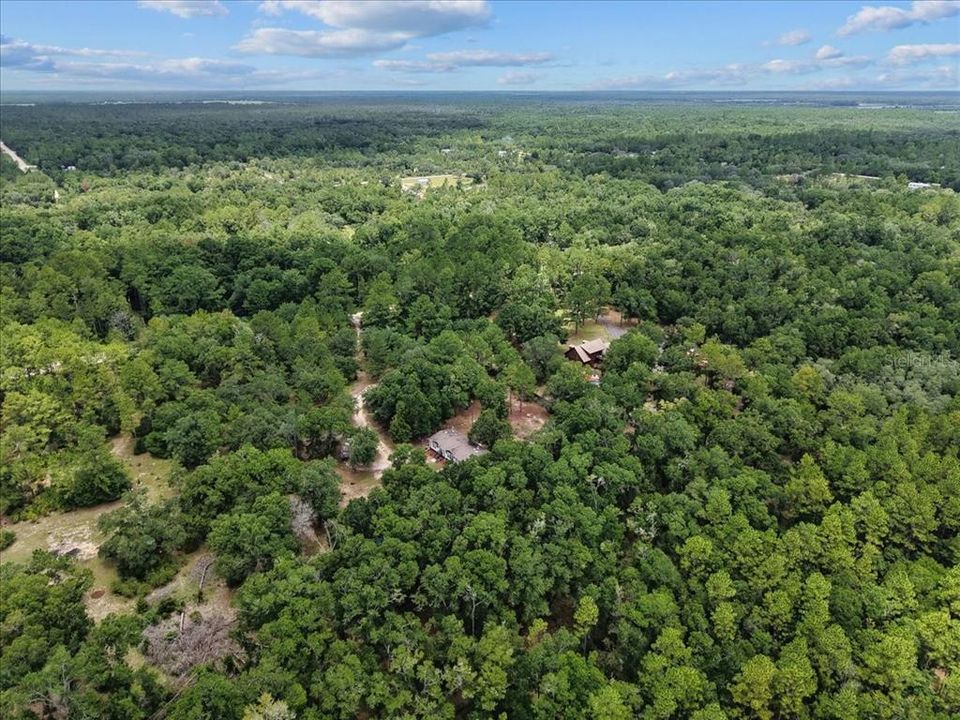 Activo con contrato: $296,000 (3 camas, 2 baños, 1568 Pies cuadrados)