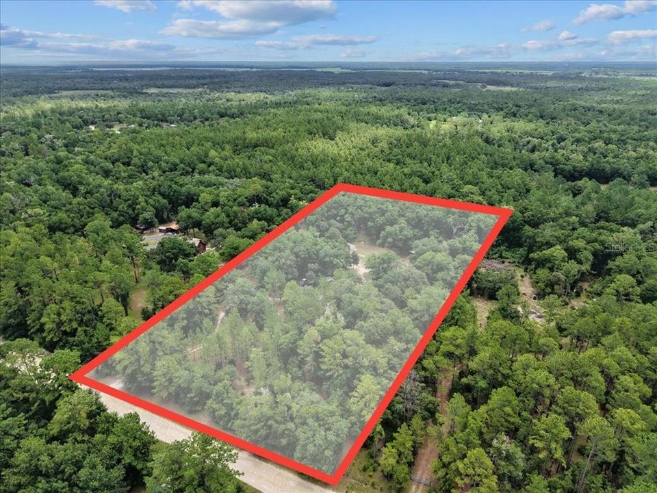 Activo con contrato: $296,000 (3 camas, 2 baños, 1568 Pies cuadrados)