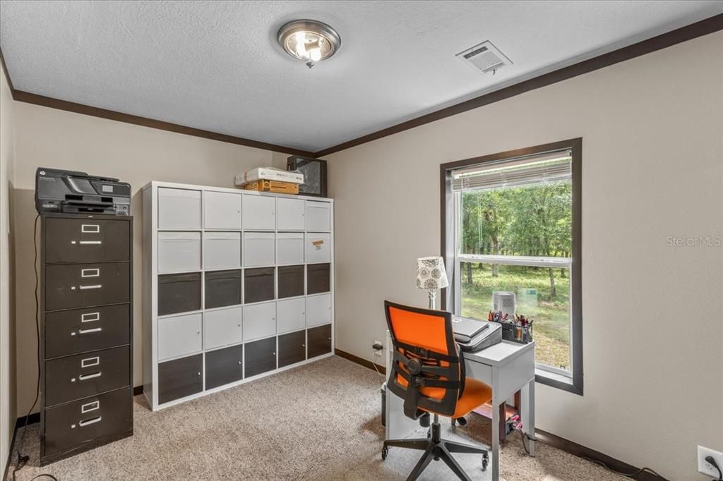 Activo con contrato: $296,000 (3 camas, 2 baños, 1568 Pies cuadrados)