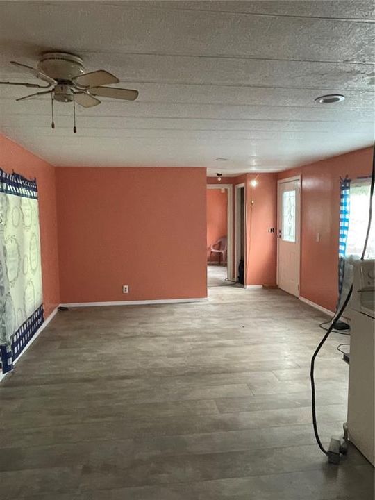 Activo con contrato: $95,000 (2 camas, 2 baños, 840 Pies cuadrados)