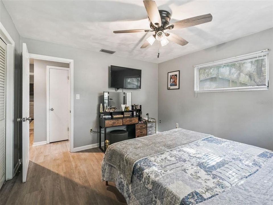 Activo con contrato: $316,000 (2 camas, 2 baños, 1825 Pies cuadrados)