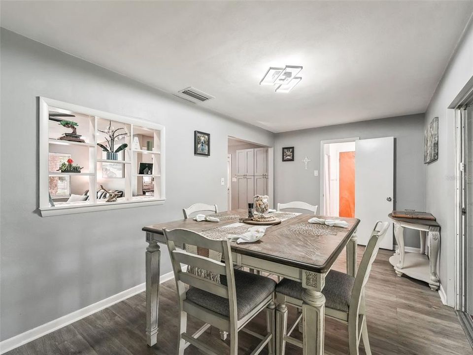 Activo con contrato: $316,000 (2 camas, 2 baños, 1825 Pies cuadrados)