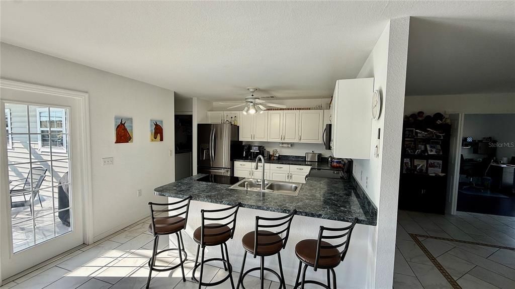 En Venta: $950,000 (3 camas, 3 baños, 1526 Pies cuadrados)