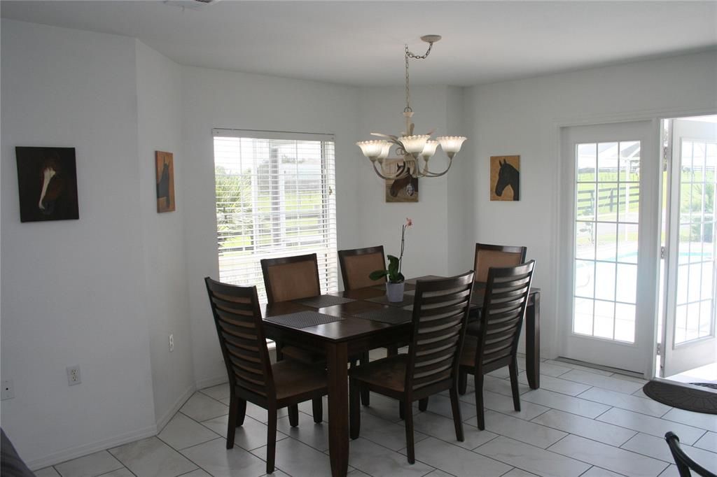 En Venta: $950,000 (3 camas, 3 baños, 1526 Pies cuadrados)