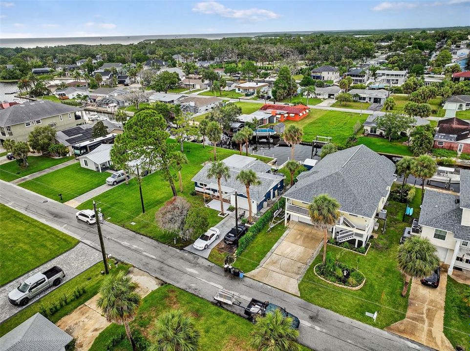 На продажу: $369,900 (3 спален, 2 ванн, 1467 Квадратных фут)