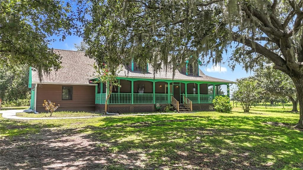 Active With Contract: $699,000 (3 beds, 2 baths, 2216 Square Feet)