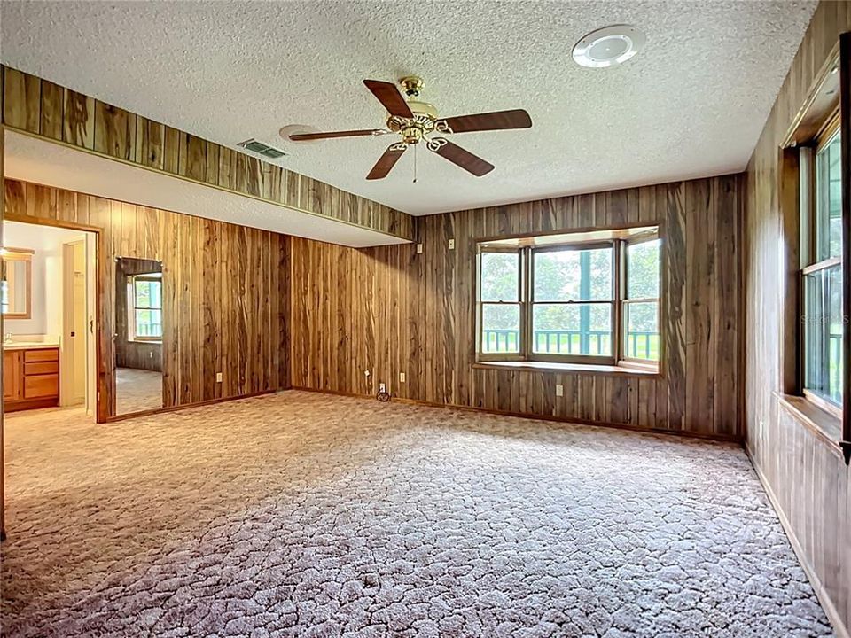 Active With Contract: $699,000 (3 beds, 2 baths, 2216 Square Feet)