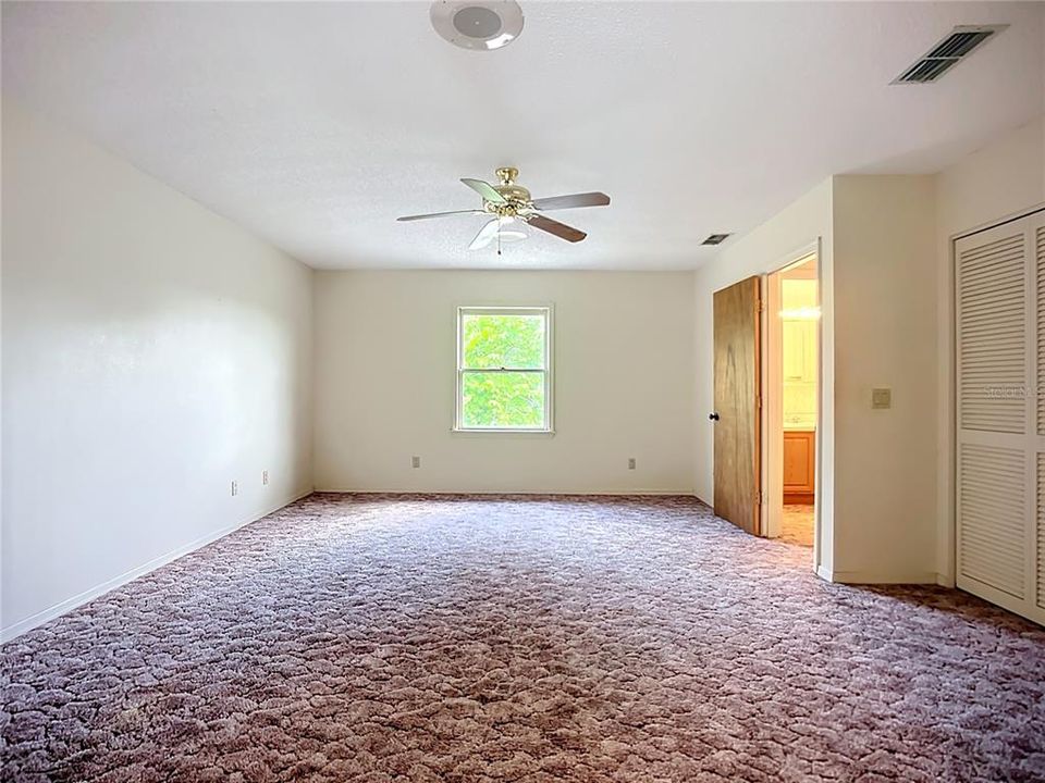 Active With Contract: $699,000 (3 beds, 2 baths, 2216 Square Feet)