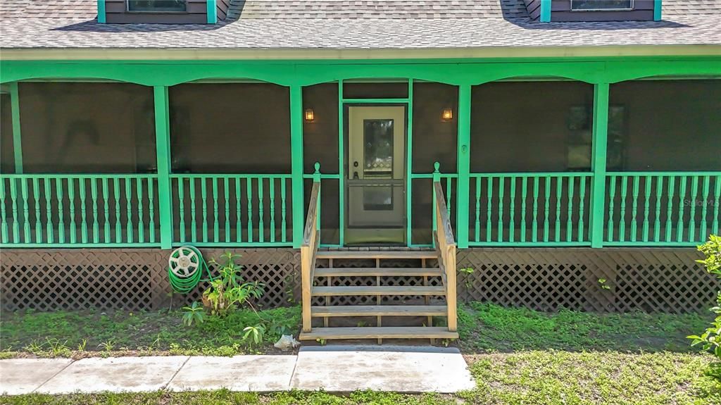 Active With Contract: $699,000 (3 beds, 2 baths, 2216 Square Feet)