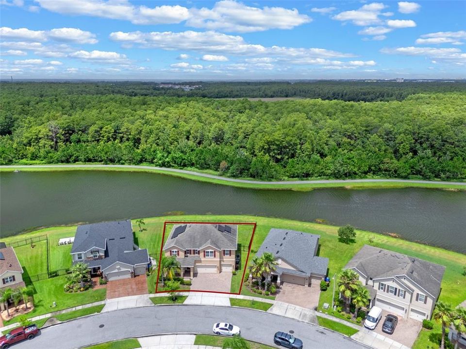 Под контрактом: $624,999 (5 спален, 4 ванн, 3497 Квадратных фут)