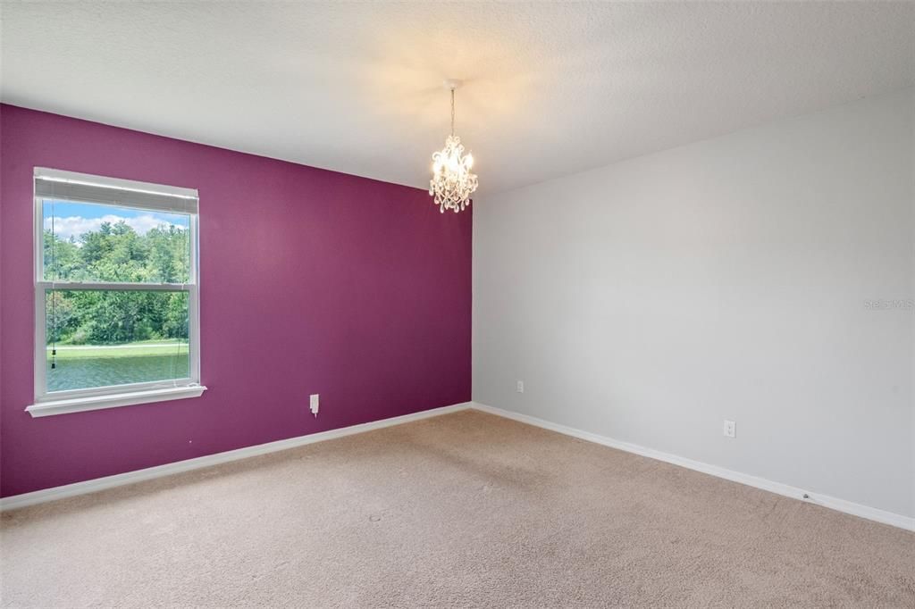 Под контрактом: $624,999 (5 спален, 4 ванн, 3497 Квадратных фут)