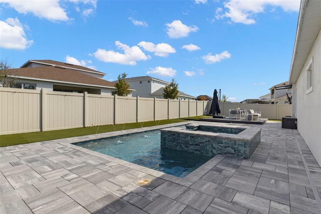 For Sale: $999,999 (4 beds, 3 baths, 3051 Square Feet)