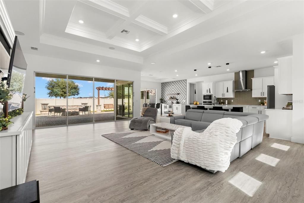 For Sale: $999,999 (4 beds, 3 baths, 3051 Square Feet)