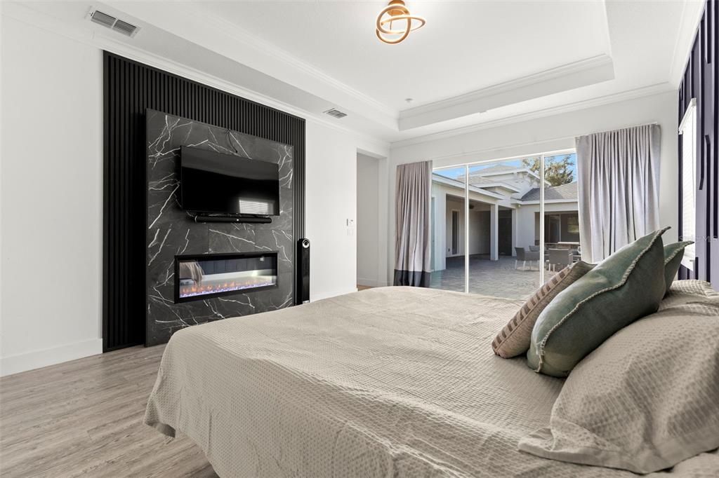 For Sale: $999,999 (4 beds, 3 baths, 3051 Square Feet)