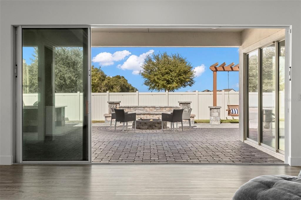 For Sale: $999,999 (4 beds, 3 baths, 3051 Square Feet)