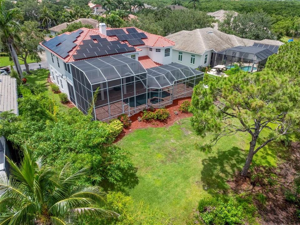 Под контрактом: $1,699,000 (6 спален, 4 ванн, 4488 Квадратных фут)