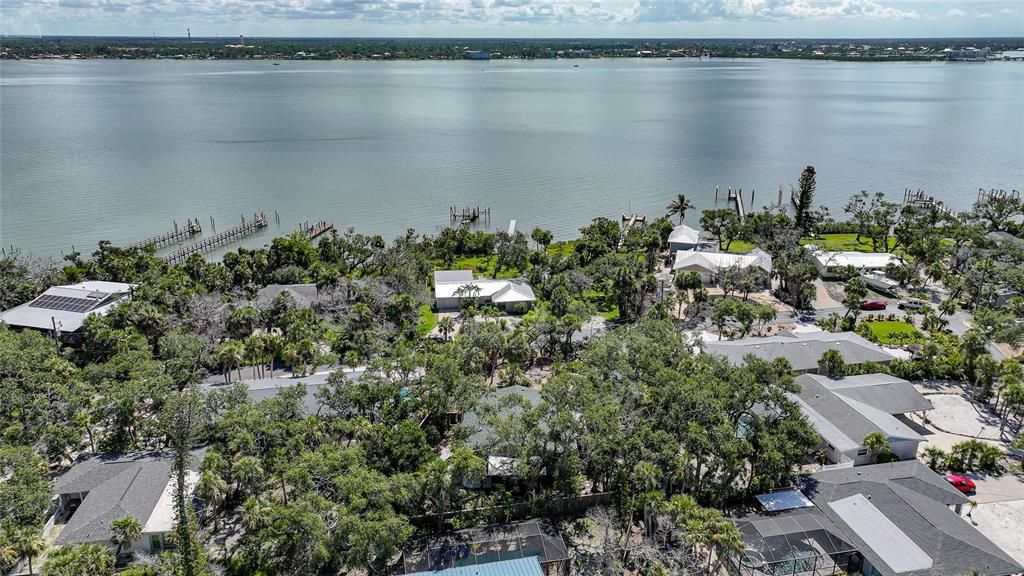 合同活跃: $687,700 (2 贝兹, 2 浴室, 1568 平方英尺)