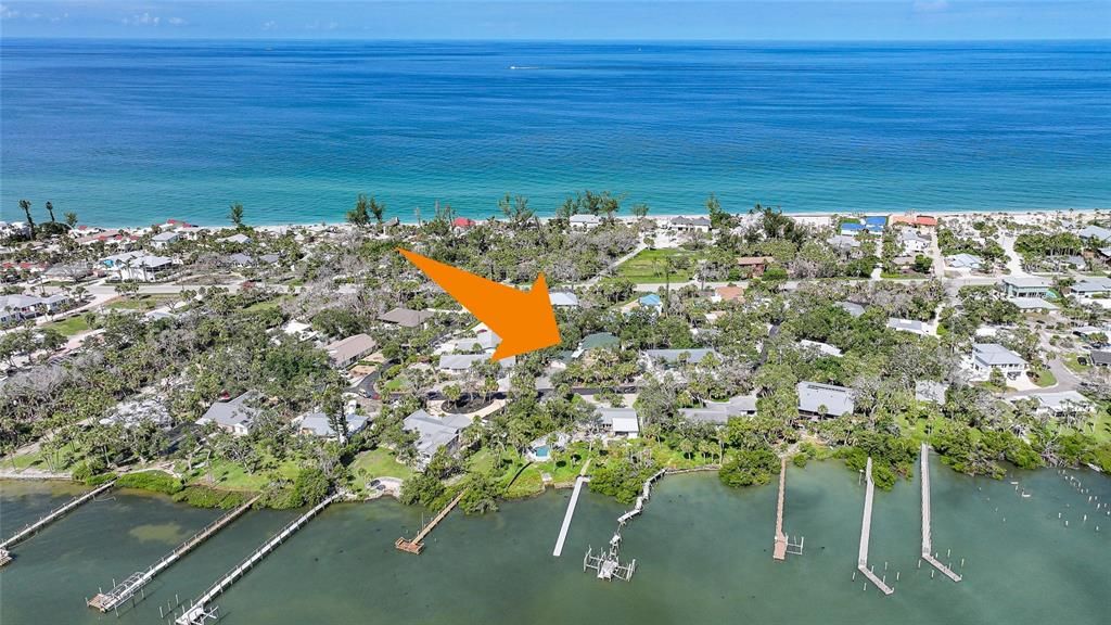 合同活跃: $687,700 (2 贝兹, 2 浴室, 1568 平方英尺)