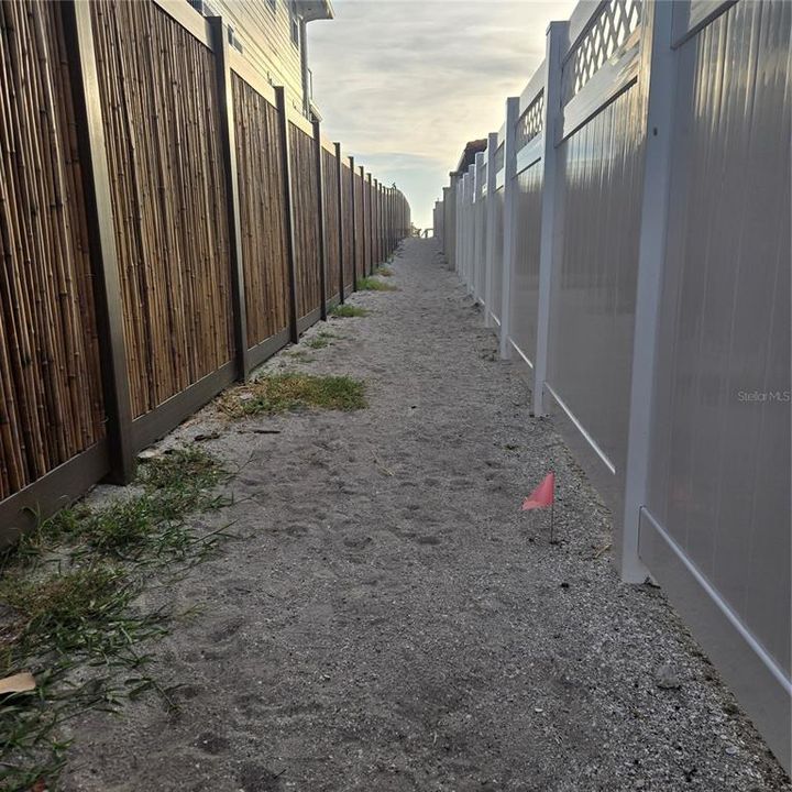 合同活跃: $687,700 (2 贝兹, 2 浴室, 1568 平方英尺)