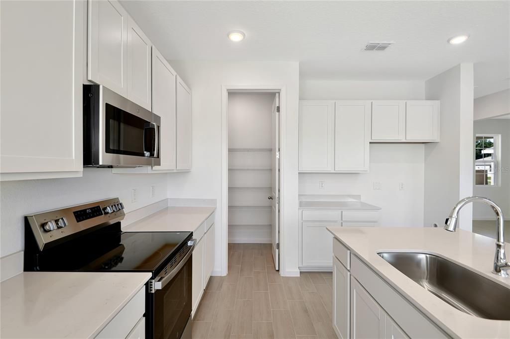 Active With Contract: $342,950 (4 beds, 2 baths, 2352 Square Feet)