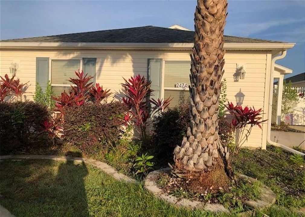 出租: $2,550 (2 贝兹, 2 浴室, 1211 平方英尺)