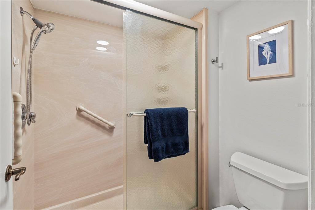 For Rent: $10,500 (2 beds, 2 baths, 1531 Square Feet)