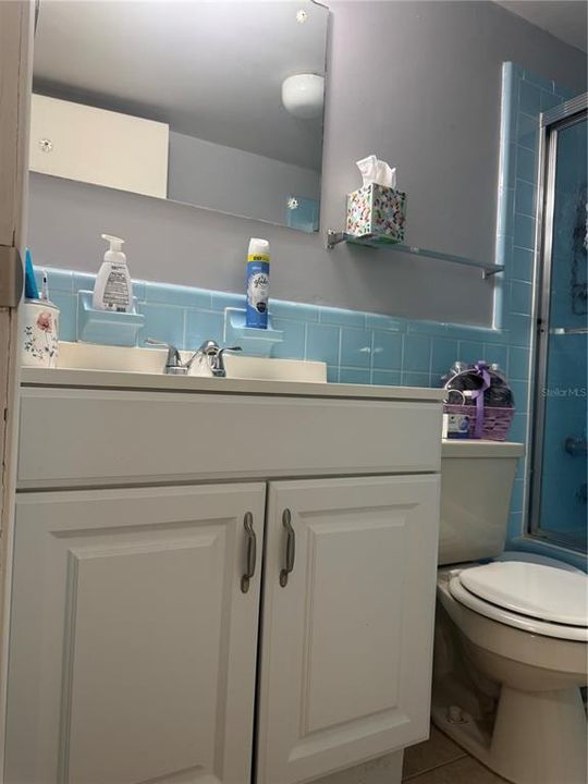 待售: $170,000 (2 贝兹, 2 浴室, 1054 平方英尺)