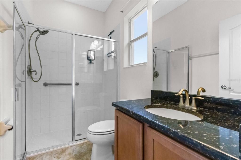 En Venta: $455,000 (4 camas, 3 baños, 2781 Pies cuadrados)