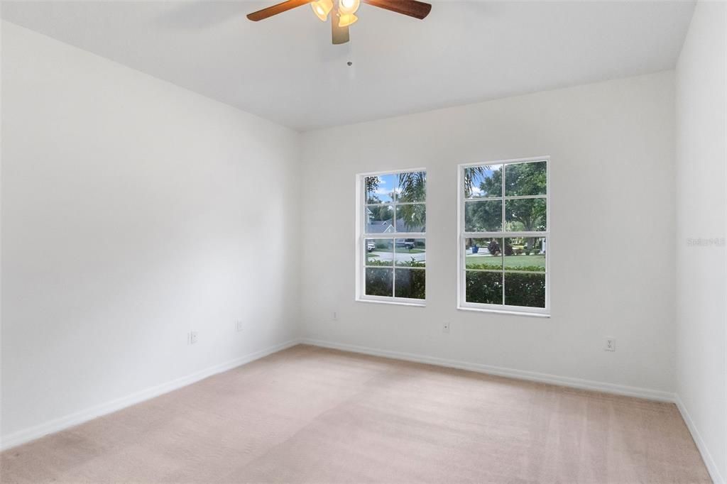 En Venta: $455,000 (4 camas, 3 baños, 2781 Pies cuadrados)