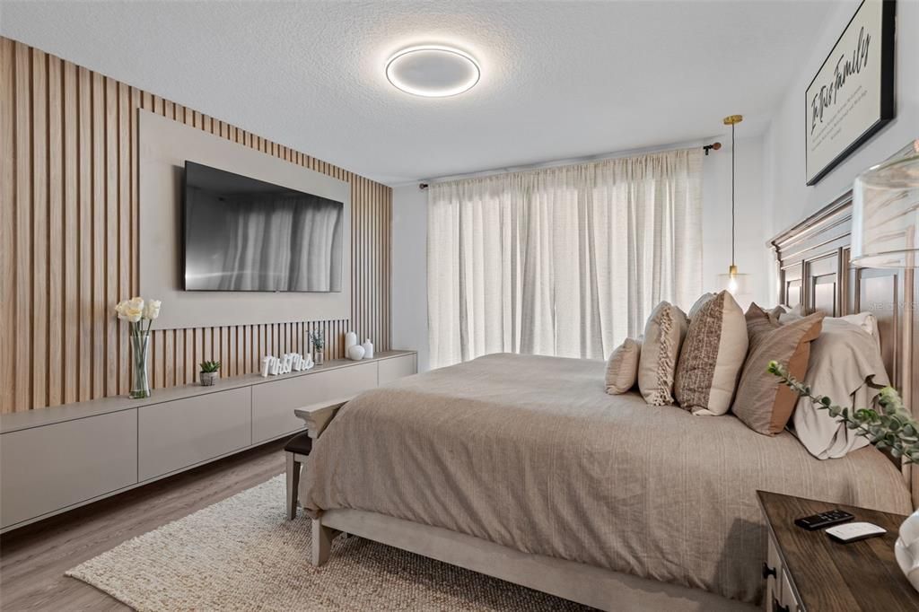 Под контрактом: $1,650,000 (4 спален, 4 ванн, 3208 Квадратных фут)