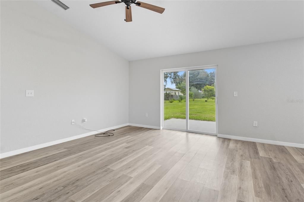 En Venta: $272,000 (3 camas, 2 baños, 1501 Pies cuadrados)