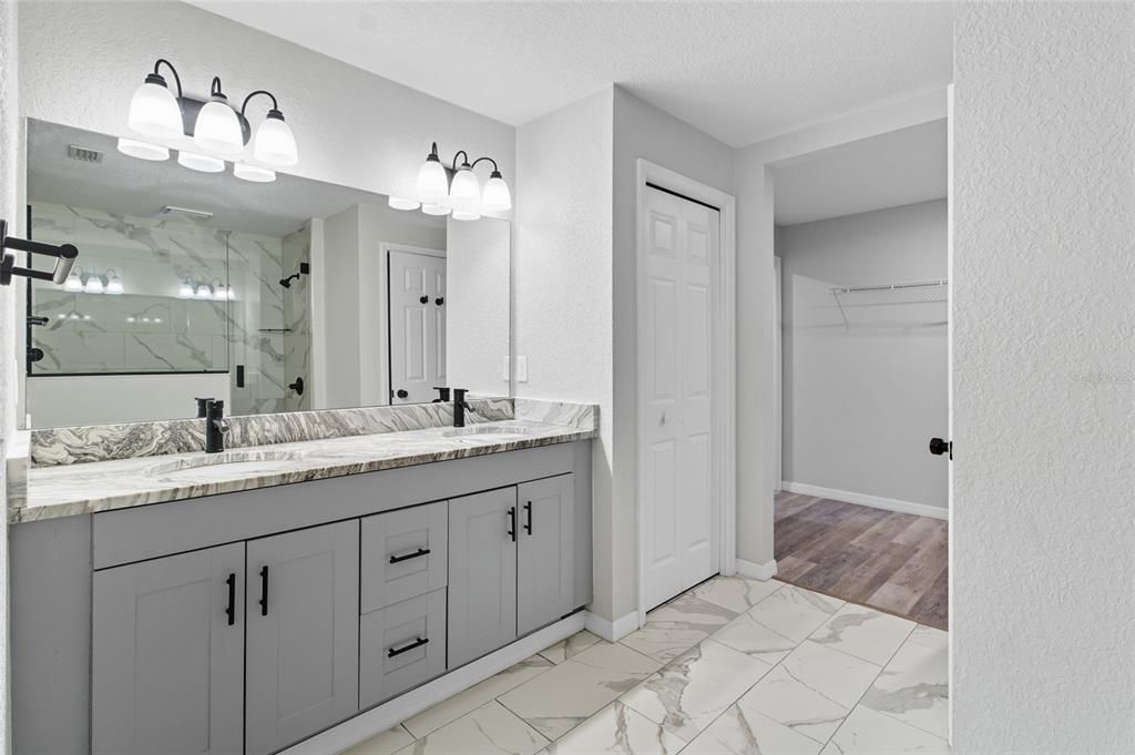 En Venta: $272,000 (3 camas, 2 baños, 1501 Pies cuadrados)