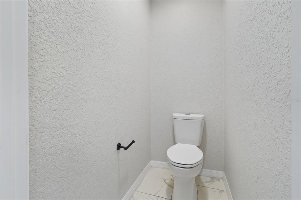 En Venta: $272,000 (3 camas, 2 baños, 1501 Pies cuadrados)