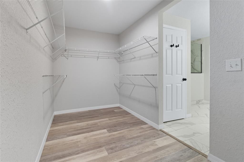 En Venta: $272,000 (3 camas, 2 baños, 1501 Pies cuadrados)