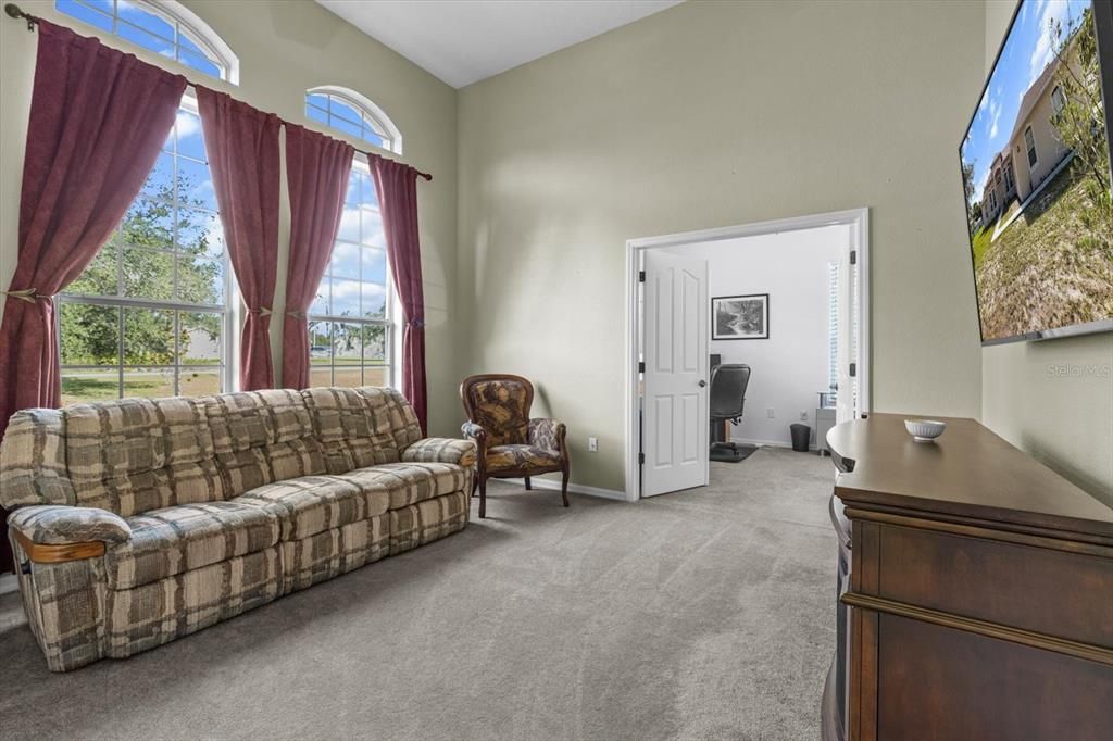 Active With Contract: $499,999 (4 beds, 3 baths, 3375 Square Feet)