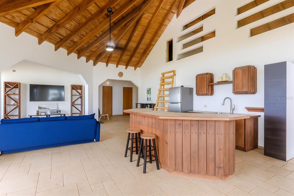 For Sale: $979,000 (4 beds, 3 baths, 3026 Square Feet)