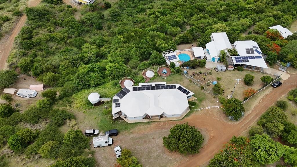 For Sale: $979,000 (4 beds, 3 baths, 3026 Square Feet)