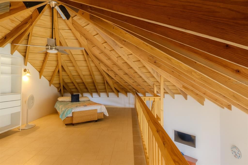 For Sale: $979,000 (4 beds, 3 baths, 3026 Square Feet)