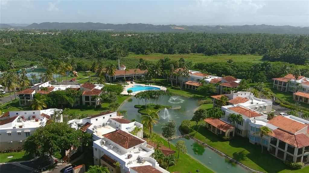 For Sale: $1,200,000 (3 beds, 3 baths, 2850 Square Feet)