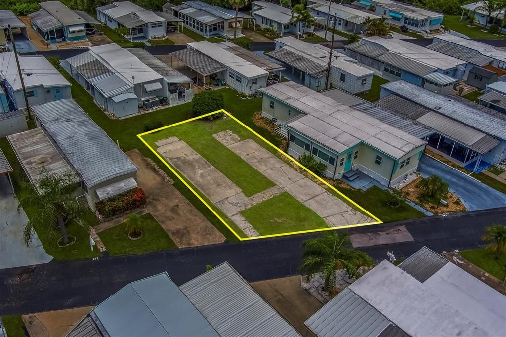 For Sale: $18,000 (0.02 acres)