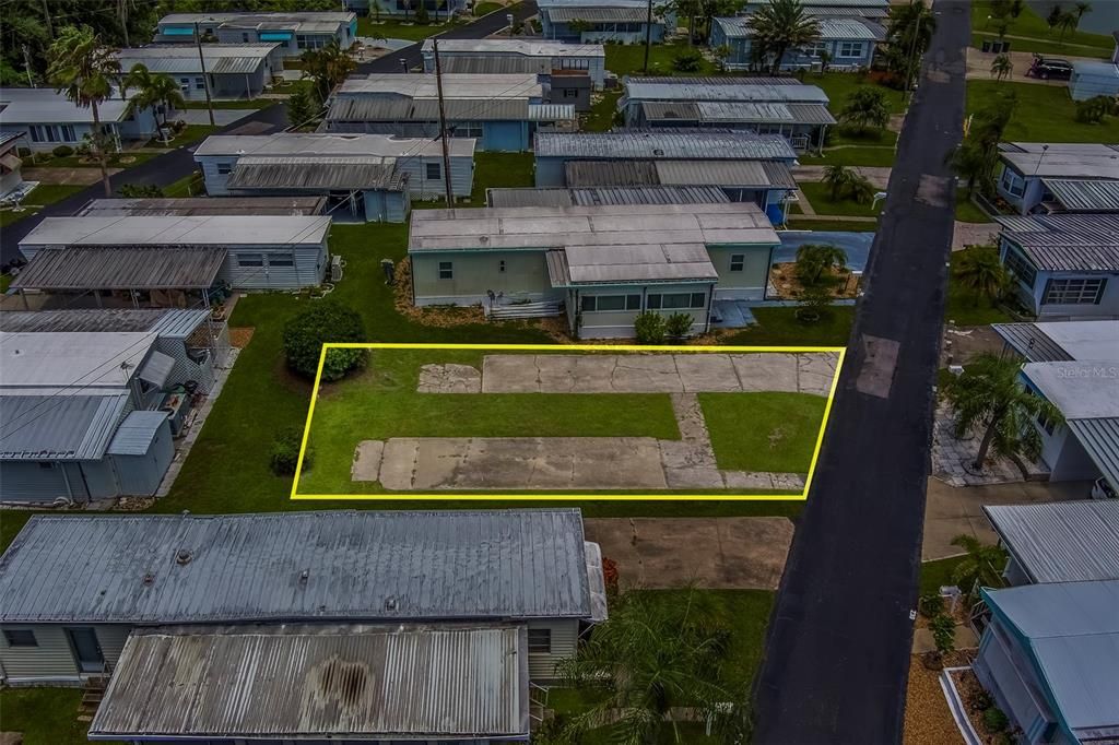 For Sale: $18,000 (0.02 acres)