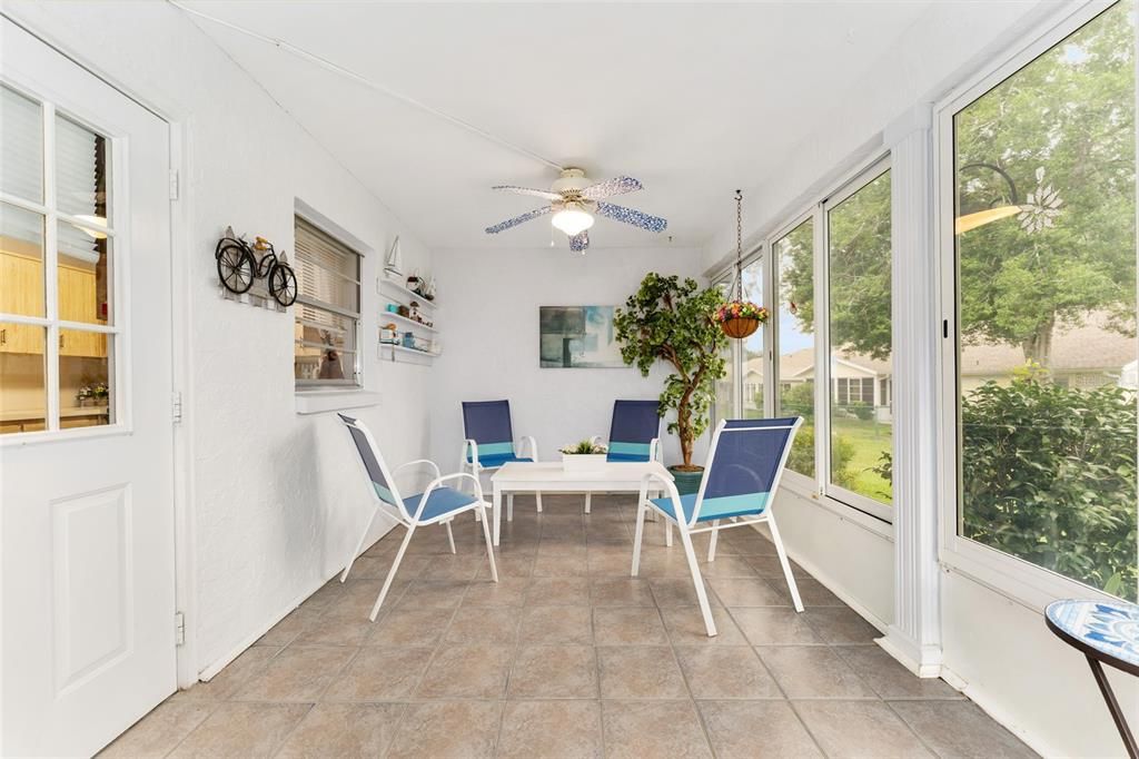 Active With Contract: $149,000 (2 beds, 2 baths, 1204 Square Feet)