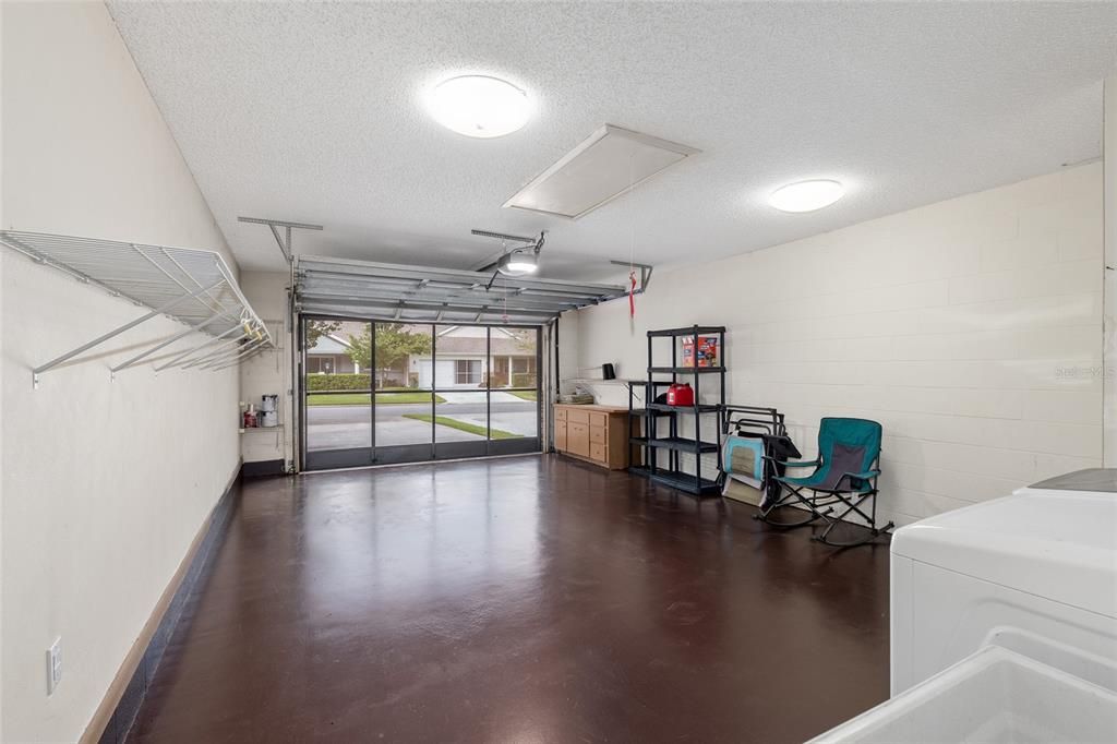 Active With Contract: $149,000 (2 beds, 2 baths, 1204 Square Feet)