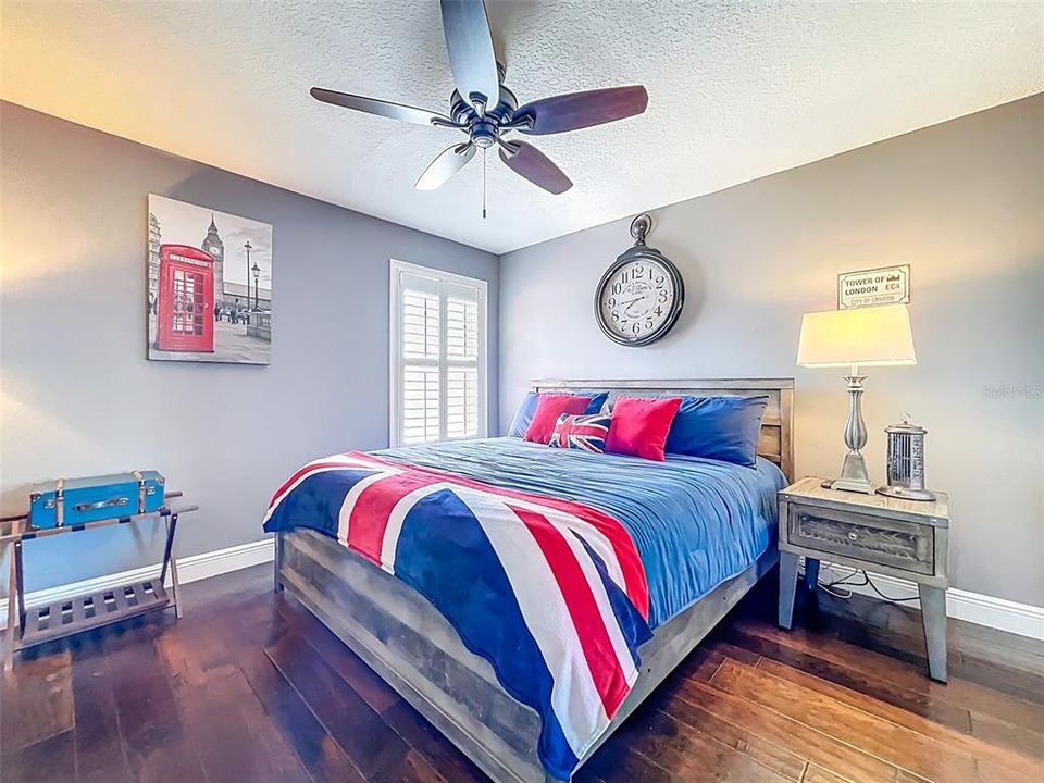 For Sale: $882,500 (4 beds, 2 baths, 3210 Square Feet)