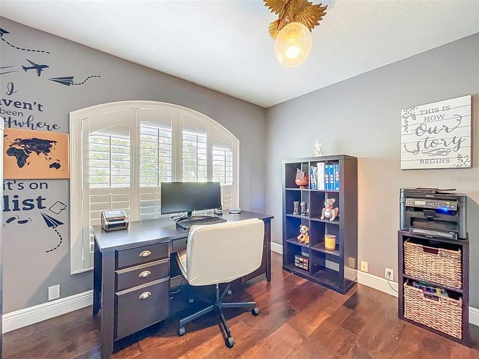 For Sale: $882,500 (4 beds, 2 baths, 3210 Square Feet)