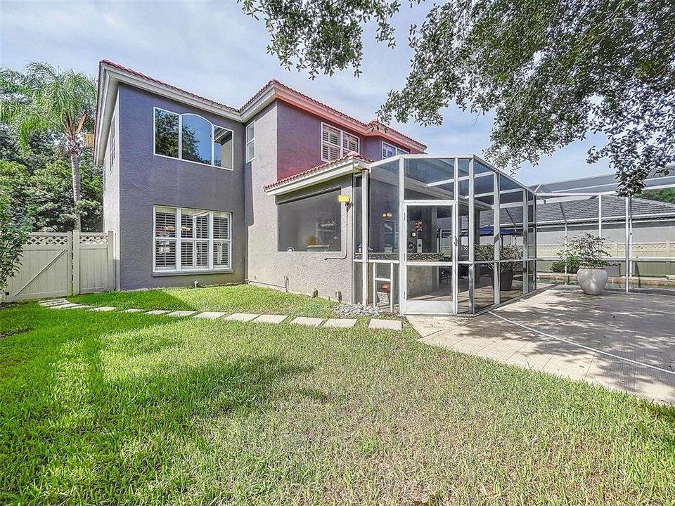 For Sale: $882,500 (4 beds, 2 baths, 3210 Square Feet)