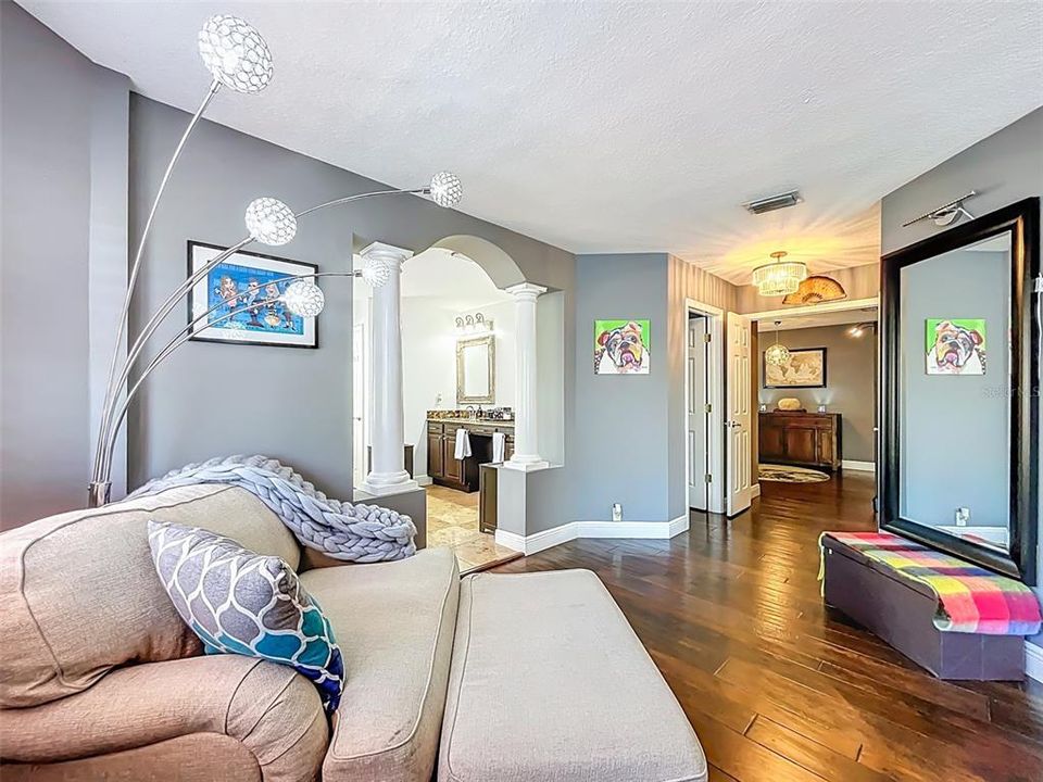 For Sale: $882,500 (4 beds, 2 baths, 3210 Square Feet)