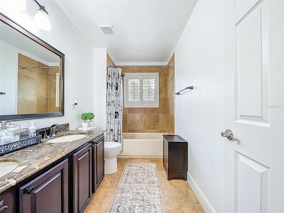 For Sale: $882,500 (4 beds, 2 baths, 3210 Square Feet)