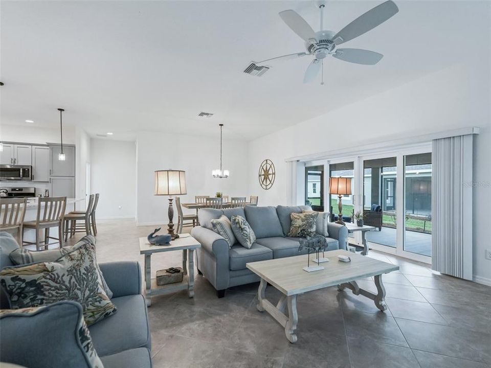 For Rent: $3,150 (3 beds, 2 baths, 2060 Square Feet)